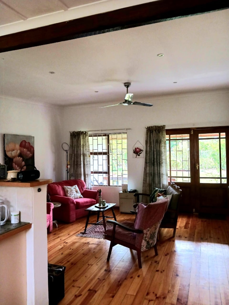 2 Bedroom Property for Sale in Bathurst Eastern Cape